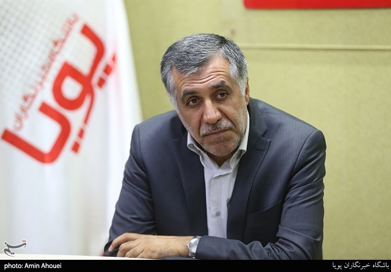 بازدید و گفت و گوی مدیریت خانه کتاب از خبرگزاری تسنیم