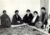 ابطال روایت سکولارها و انجمنی‌ها از آیت الله خویی