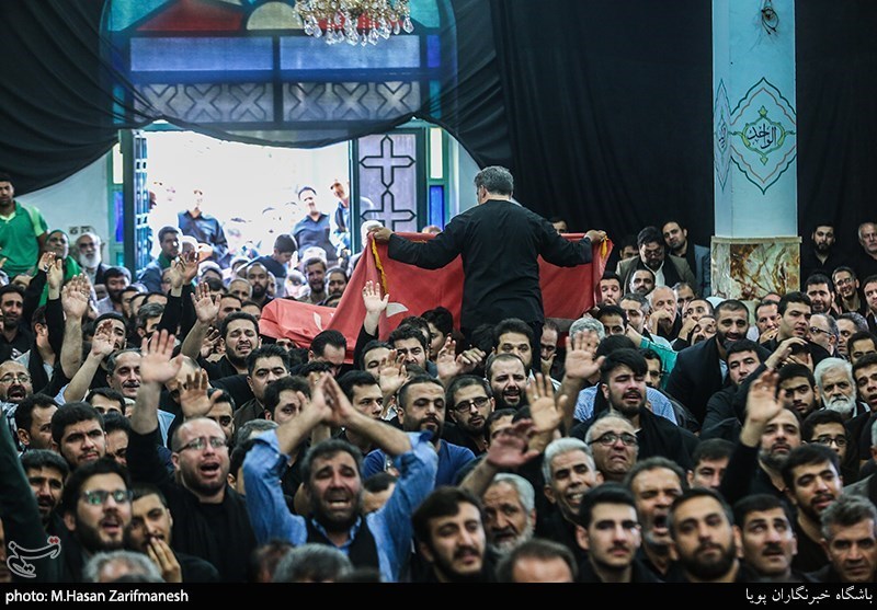 مراسم سیاهپوشان ماه محرم هیئت بیت الاحزان