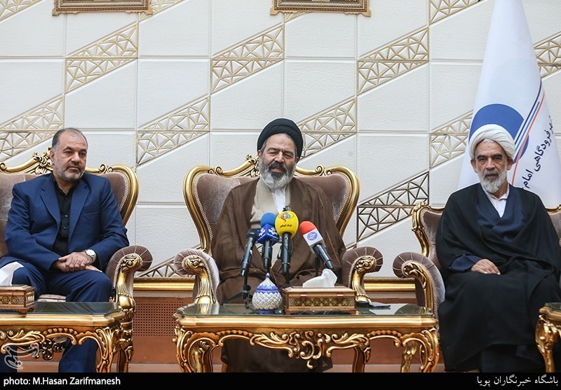 مصاحبه خبری حجت‌الاسلام سید عبدالفتاح نواب  نماینده ولی فقیه در امور حج و زیارت و سرپرست حجاج ایرانی پس از موسم حج 98 و بازگشت به ایران