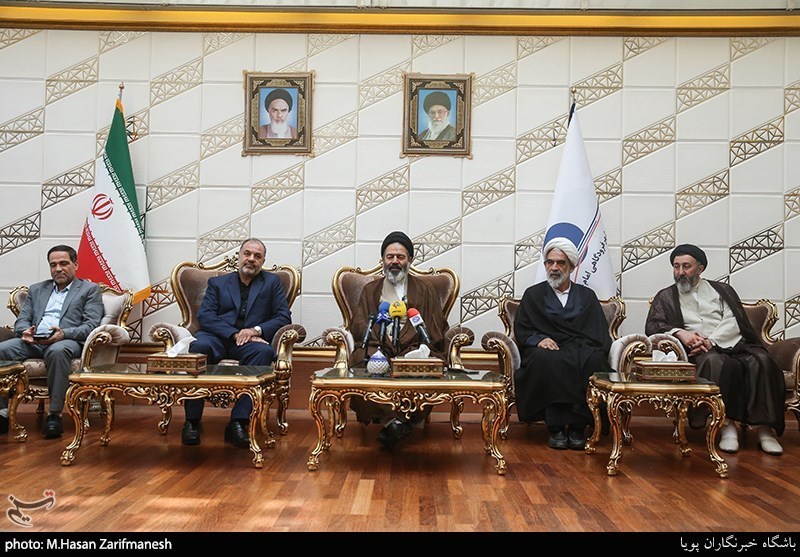 مصاحبه خبری حجت‌الاسلام سید عبدالفتاح نواب  نماینده ولی فقیه در امور حج و زیارت و سرپرست حجاج ایرانی پس از موسم حج 98 و بازگشت به ایران