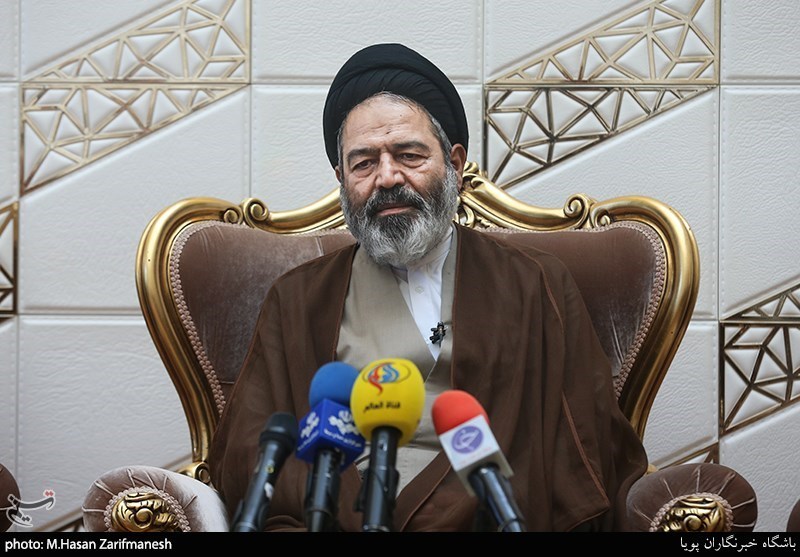 مصاحبه خبری حجت‌الاسلام سید عبدالفتاح نواب  نماینده ولی فقیه در امور حج و زیارت و سرپرست حجاج ایرانی پس از موسم حج 98 و بازگشت به ایران