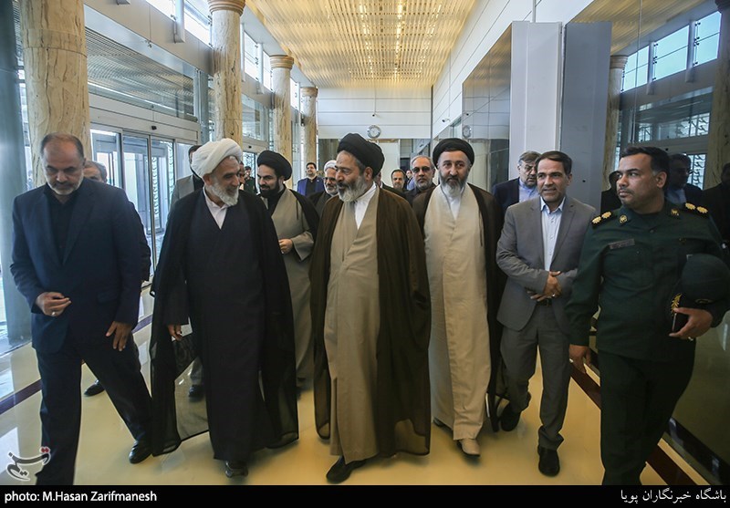 بازگشت حجت‌الاسلام سید عبدالفتاح نواب  نماینده ولی فقیه در امور حج و زیارت و سرپرست حجاج ایرانی پس از موسم حج98