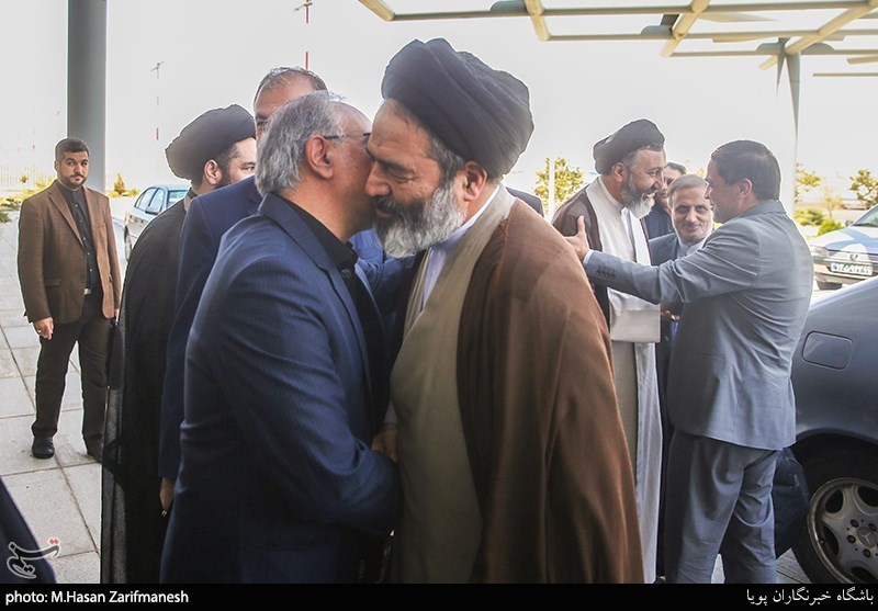 بازگشت حجت‌الاسلام سید عبدالفتاح نواب  نماینده ولی فقیه در امور حج و زیارت و سرپرست حجاج ایرانی پس از موسم حج98