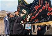 عزاداری عاشورای حسینی در روستای لروم شهرستان هوراند