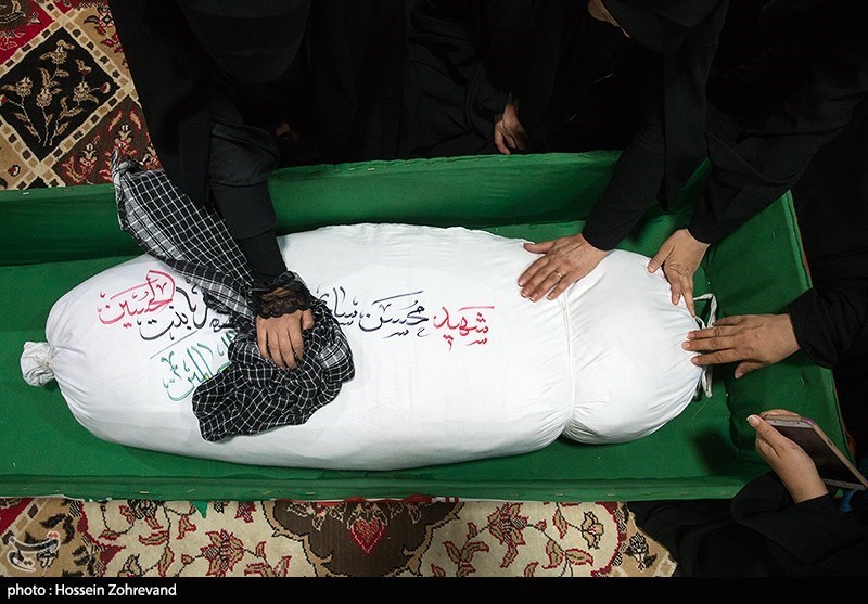 دیدارخانواده شهید محسن ساری پس از 35 سال