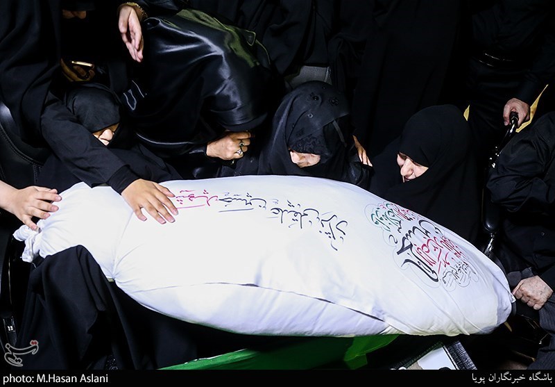 وداع با شهید