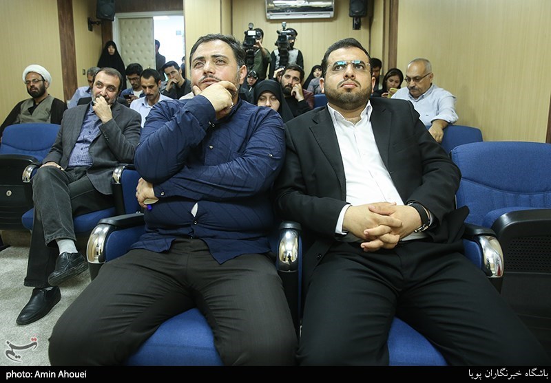 عدنان قفله نماینده انصارالله یمن در بزرگداشت انقلاب 21 سپتامبر یمن