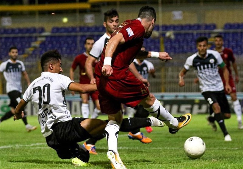 حاشیه دیدار شهر خودرو مشهد- پرسپولیس| داوران پشت در ماندند/ظرفیت ورزشگاه امام رضا(ع) تکمیل شد