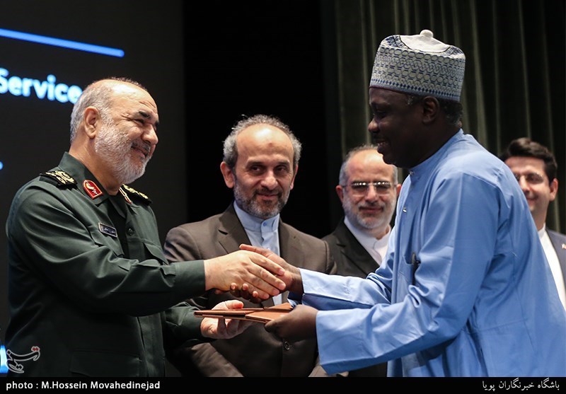 دومین گرامیداشت طلایه‌داران مقابله با جنگ نرم