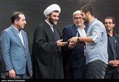 تقدیر از برگزیدگان سومین جایزه ملی فیلم ایثار