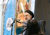 خطیب جمعه بیرجند: کاهش وابستگی به دلار پیروزی بزرگ است