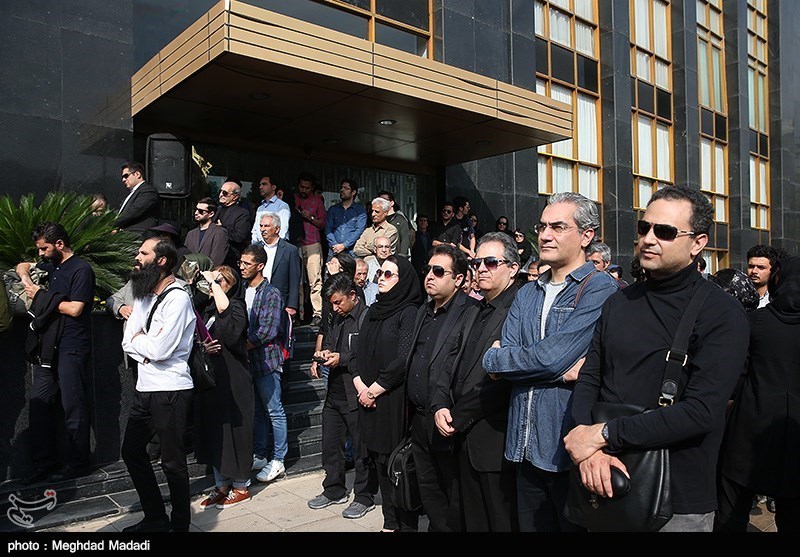 تشییع پیکر مرحوم حسین دهلوی استاد موسیقی