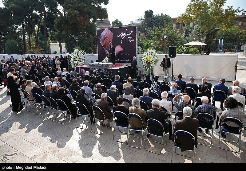 تشییع پیکر مرحوم حسین دهلوی استاد موسیقی