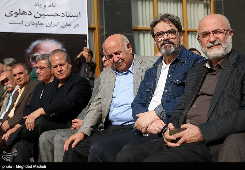 تشییع پیکر مرحوم حسین دهلوی استاد موسیقی