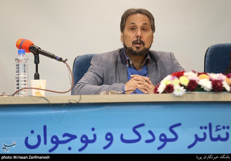 نشست خبری جشنواره بین المللی تئاتر کودک و نوجوان