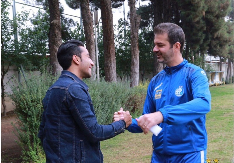 تیم فوتبال استقلال ,