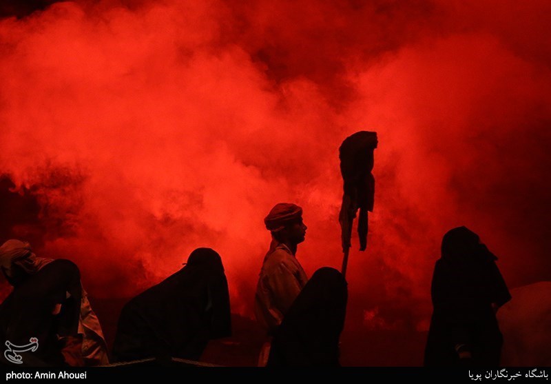 اجرای نمایش میدانی تنهاتر از مسیح در بوستان ولایت