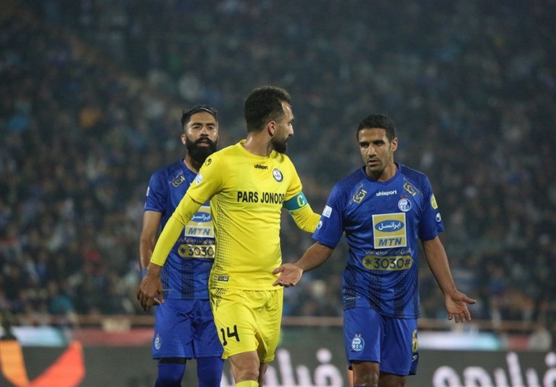 تیم فوتبال استقلال ,