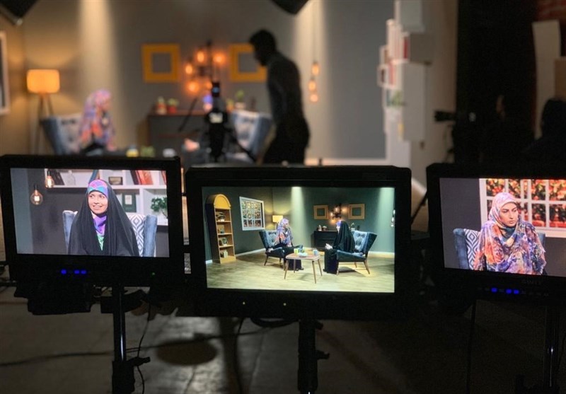 تلویزیون , صدا و سیمای جمهوری اسلامی ایران , مجریان تلویزیون ایران , شبکه های سیمای جمهوری اسلامی ایران , 