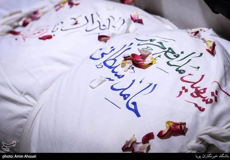 وداع با پیکر شهید مدافع حرم حامد سلطانی