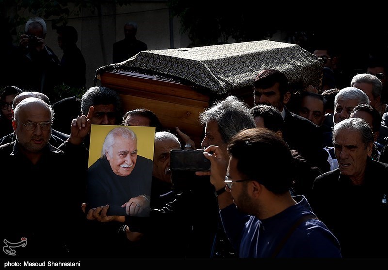 مراسم تشییع پیکر مرحوم ابراهیم‌ آبادی