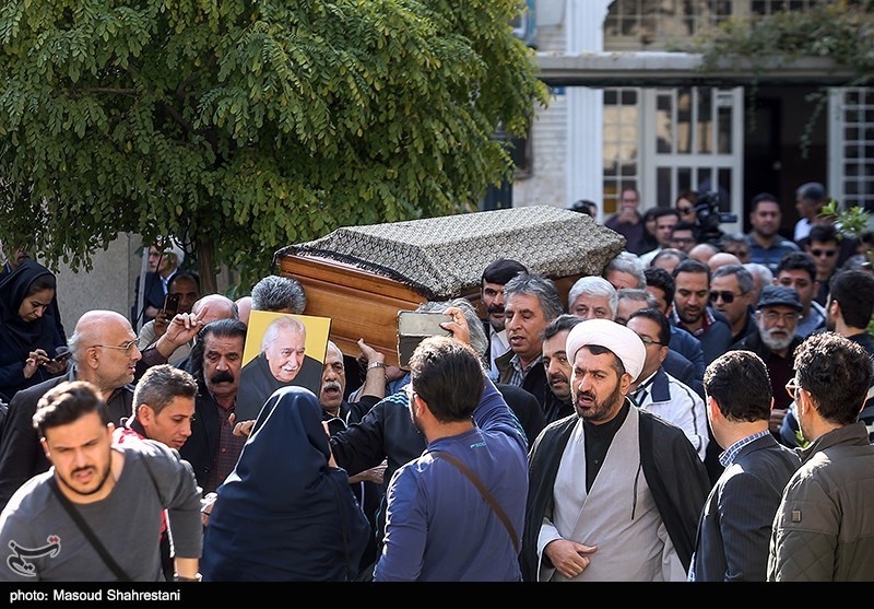 مراسم تشییع پیکر مرحوم ابراهیم‌ آبادی