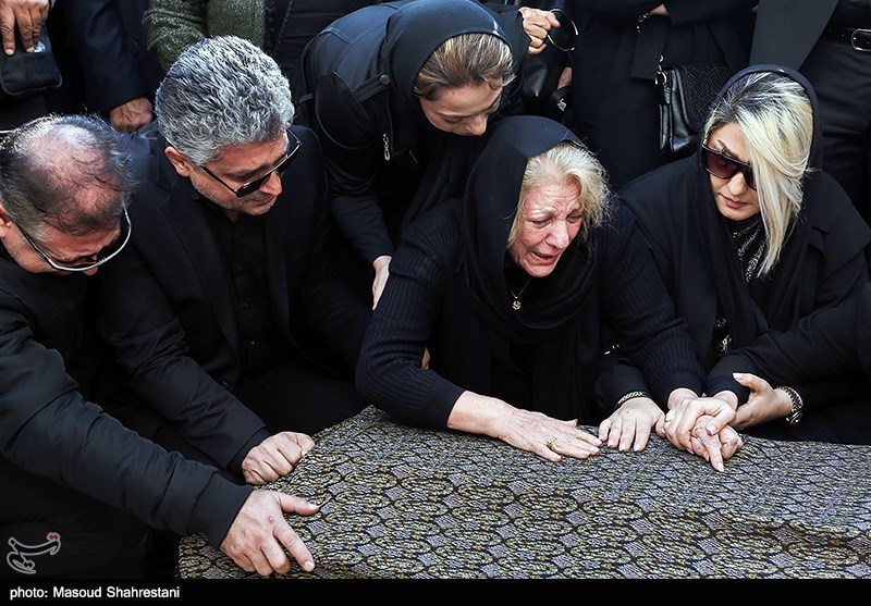 مراسم تشییع پیکر مرحوم ابراهیم‌ آبادی