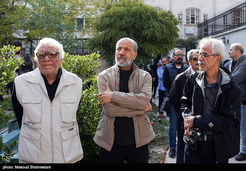 مراسم تشییع پیکر مرحوم ابراهیم‌ آبادی