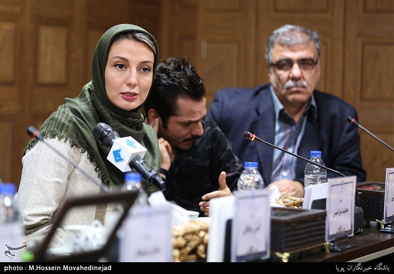 شبکه یک | شبکه 1 سیمای جمهوری اسلامی ایران , شبکه های سیمای جمهوری اسلامی ایران , شبکه نمایش خانگی , سینمای ایران , تلویزیون , صدا و سیمای جمهوری اسلامی ایران , بازیگران سینما و تلویزیون ایران , کارگردانان سینما و تلویزیون ایران , 