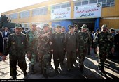 بازدید سرلشکر باقری از مرکز بهینه‌سازی و نوسازی شهید زرهرن