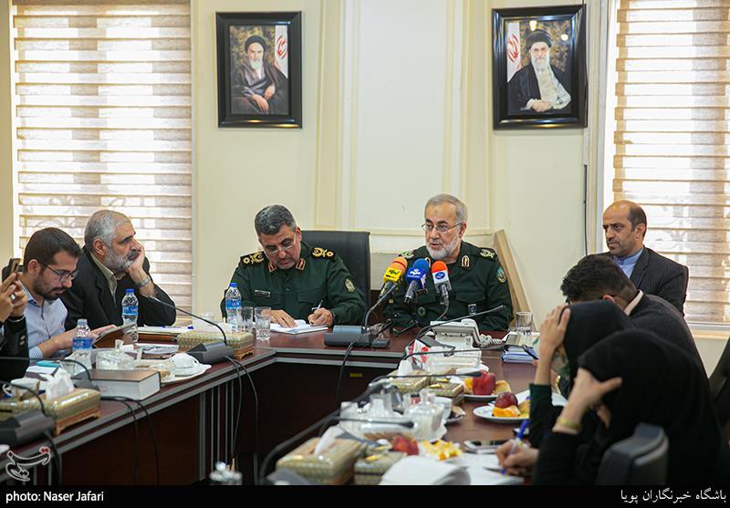 سردار موسی کمالی رئیس اداره سرمایه انسانی سرباز ستاد کل نیروهای مسلح و سردار سید مهدی فرحی فرمانده قرارگاه مهارت‌آموزی کارکنان وظیفه نیروهای مسلح