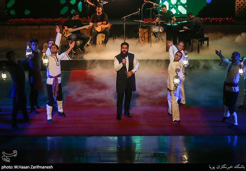 آئین اعطای جایزه مصطفی