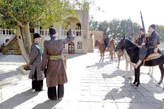تلویزیون , صدا و سیمای جمهوری اسلامی ایران , بازیگران سینما و تلویزیون ایران , کارگردانان سینما و تلویزیون ایران , 