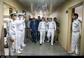 ونمایی ازهسته اولیه ستاد فرماندهی نیروی دریایی ارتش دربندرعباس، روز پنجشنبه با حضور امیردریادارحسین خانزادی وفریدون همتی  استاندارهرمزگان