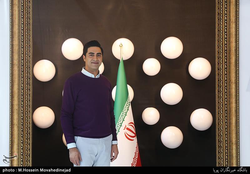 تلویزیون , صدا و سیمای جمهوری اسلامی ایران , شبکه نسیم , بازیگران سینما و تلویزیون ایران , دوبله , کارگردانان سینما و تلویزیون ایران , سینمای ایران , تئاتر ,