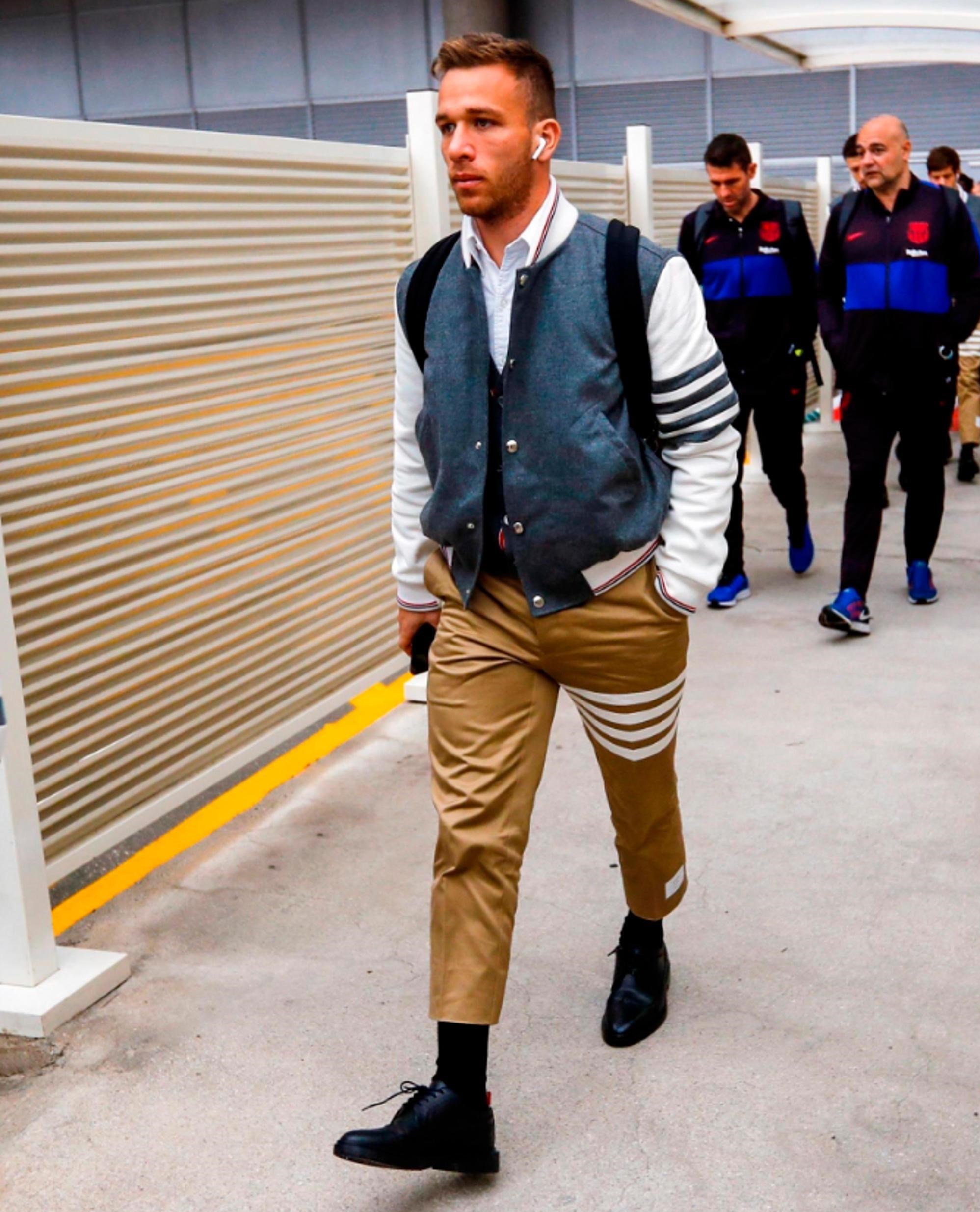 تیم فوتبال بارسلونا , لالیگا اسپانیا , لیونل مسی ,