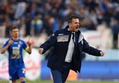 باشگاه استقلال: استراماچونی هنوز سرمربی ما است