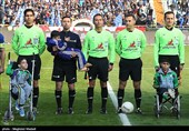 دیدار تیم‌های فوتبال استقلال و شهرخودرو