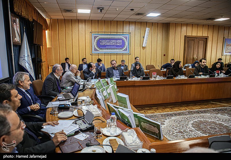 نشست خبری محمدباقر نوبخت رییس سازمان برنامه و بودجه