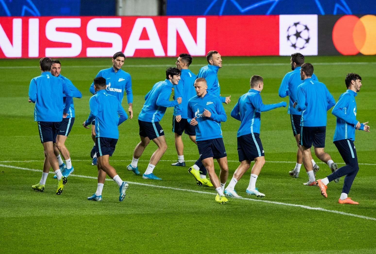 سردار آزمون , لیگ قهرمانان اروپا , 