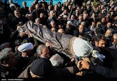 تشییع پیکر مرحوم سیدقاسم موسوی قهار مناجات‌خوان، شاعر و مداح اهل‌بیت(ع)