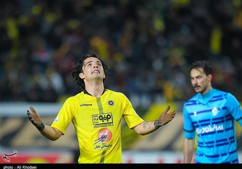 امید نورافکن