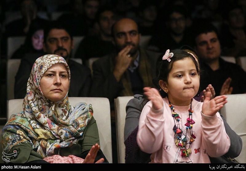 رونمایی ربات سورنا 4