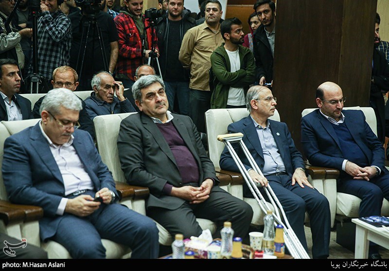 رونمایی ربات سورنا 4
