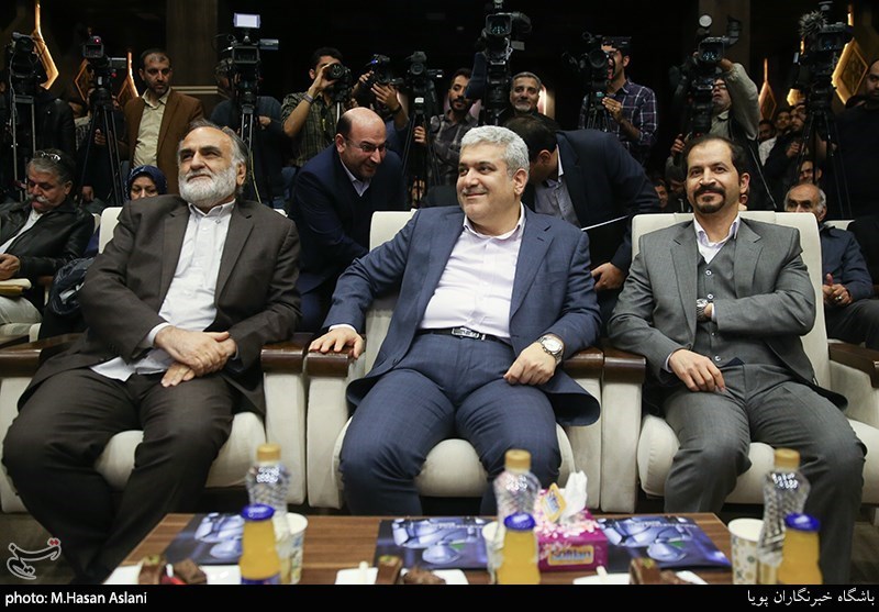 رونمایی ربات سورنا 4