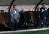 همدانی: مشکل استقلال با تغییر سرمربی حل نمی‌شود