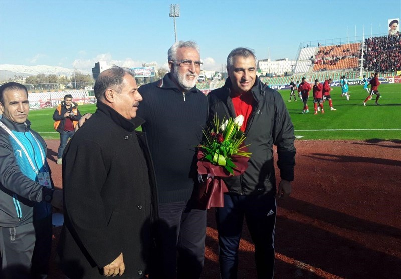 تیم فوتبال تراکتور تبریز , تیم فوتبال پیکان تهران ,