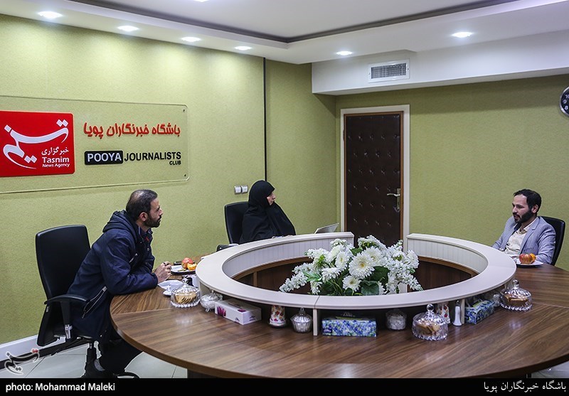 میزگرد عفاف و حجاب با حضور نیره قوی عضو هیئت علمی پژوهشگاه فرهنگ و اندیشه اسلامی و ابراهیم زالی پژوهشگر مطالعات اسلامی