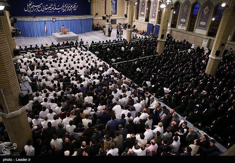 دیدار هزاران نفر از پرستاران با رهبر معظم انقلاب اسلامی